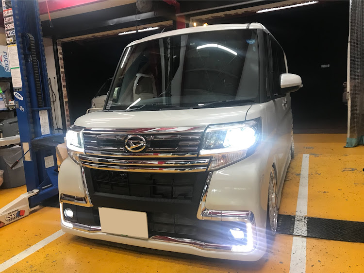 カルヒィ～さんが投稿したお客さんのシャコタンに関するカスタム事例の投稿画像3枚目