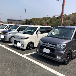 ゼスト JE1