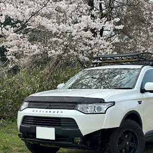 アウトランダーPHEV GG2W