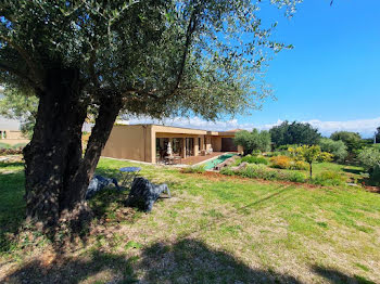 villa à Biot (06)