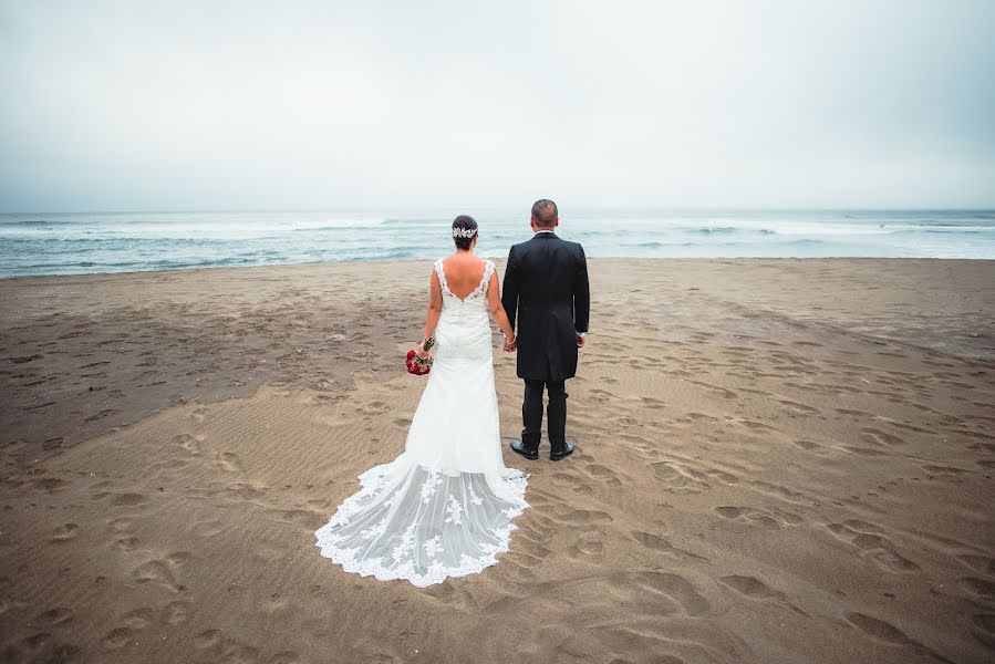 Wedding photographer Orlando Villalón (orlaustral). Photo of 9 February 2019