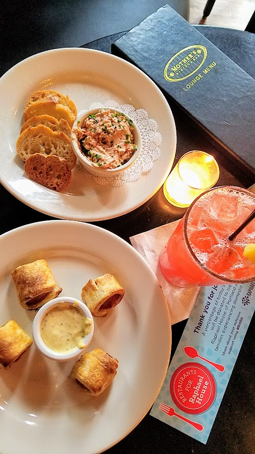 Snacks and drinks at Happy Hour at Mother's Bistro