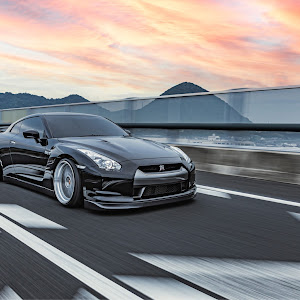 NISSAN GT-R R35