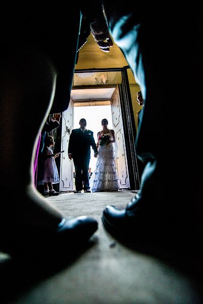 Fotografo di matrimoni Emanuele Carpenzano (emanuelecarpenz). Foto del 19 maggio 2015