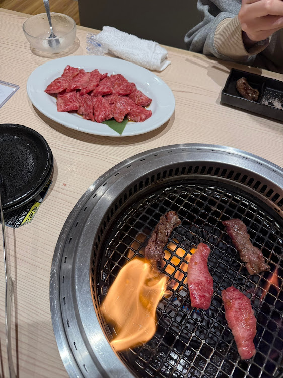 GR86の洗車・洗車からのコーティング・ブードゥーライドシルク・腰が痛い(>_<)・焼肉に関するカスタム事例の投稿画像5枚目