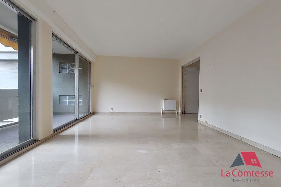 Vente appartement 3 pièces 77 m² à Marseille 8ème (13008), 390 000 €