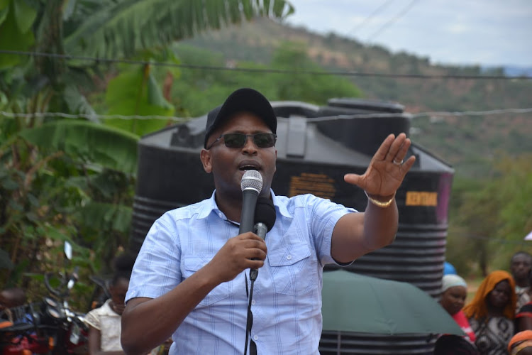 Taita Taveta Governor Granton Samboja addressing mourners at Mwatate on Saturday.