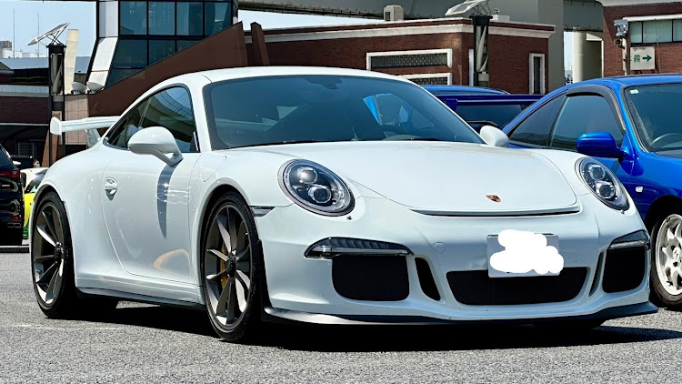911 クーペのGW・ゴールデンウィーク・もうすぐGW・オフ会・洗車に関するカスタム事例の投稿画像2枚目