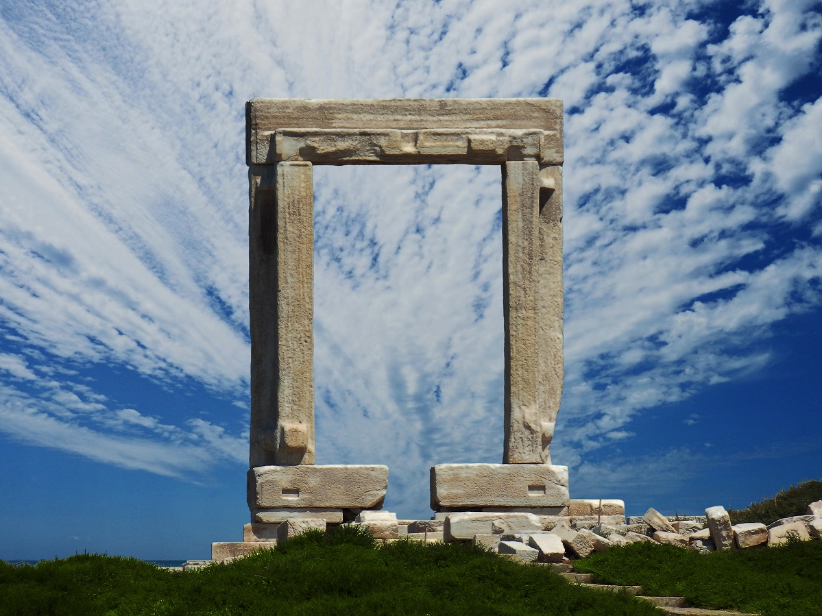 La porta del tempio di MauroV