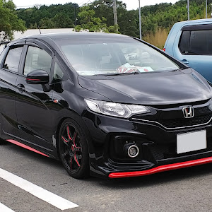 フィット GK3