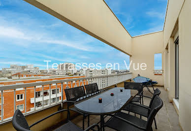 Apartment with terrace 9