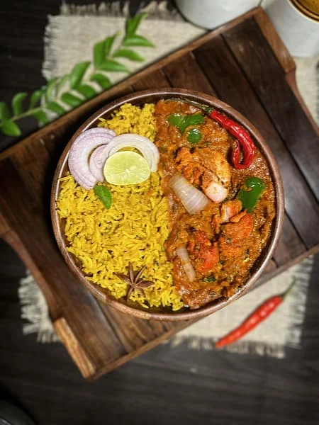 Chicken Tikka Lababdar Rice Bowl