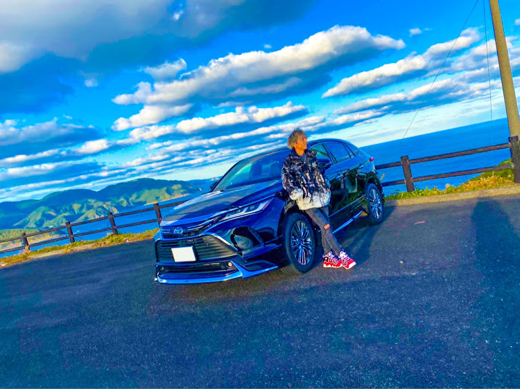 ハリアーのハリアー・トヨタ・車好き・車好きな人と繋がりたいに関するカスタム事例の投稿画像1枚目