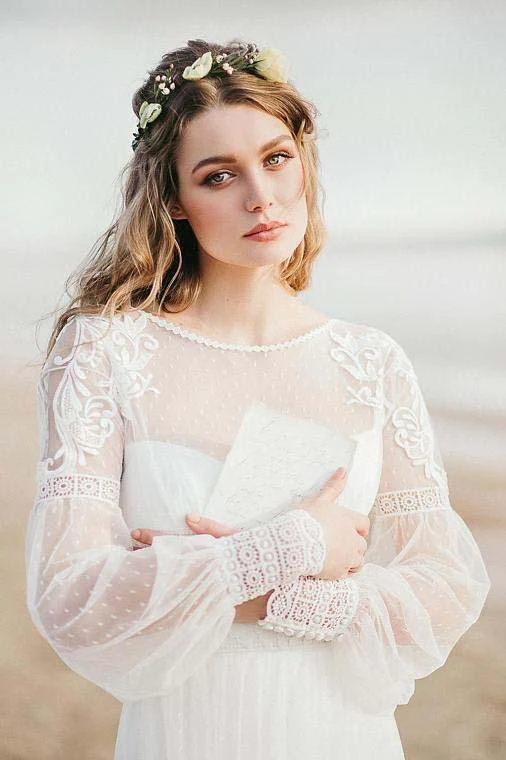 A Line See Through Long Sleeve Lace Appliqued Ivory Beach Wedding Dresses uk