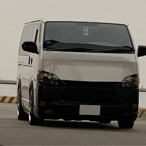 ハイエースバン GDH201V
