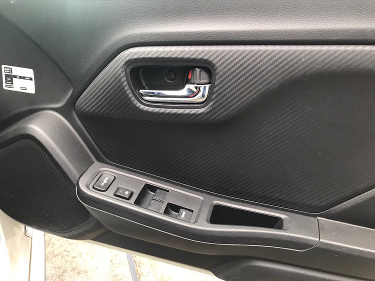 S660のプチカスタム・インテリア・流用パーツ・NBOXに関するカスタム事例の投稿画像1枚目