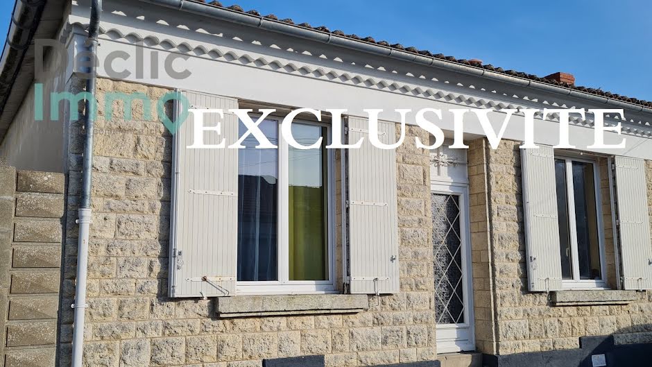 Vente maison 9 pièces 126 m² à La Rochelle (17000), 485 000 €