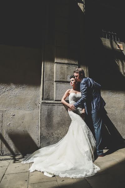 Fotografo di matrimoni Arina Mukhina (arinamukhina). Foto del 22 aprile 2019