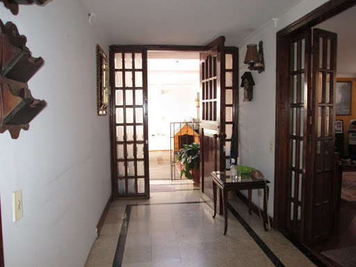 Casa En Venta - Niza Norte, Bogota