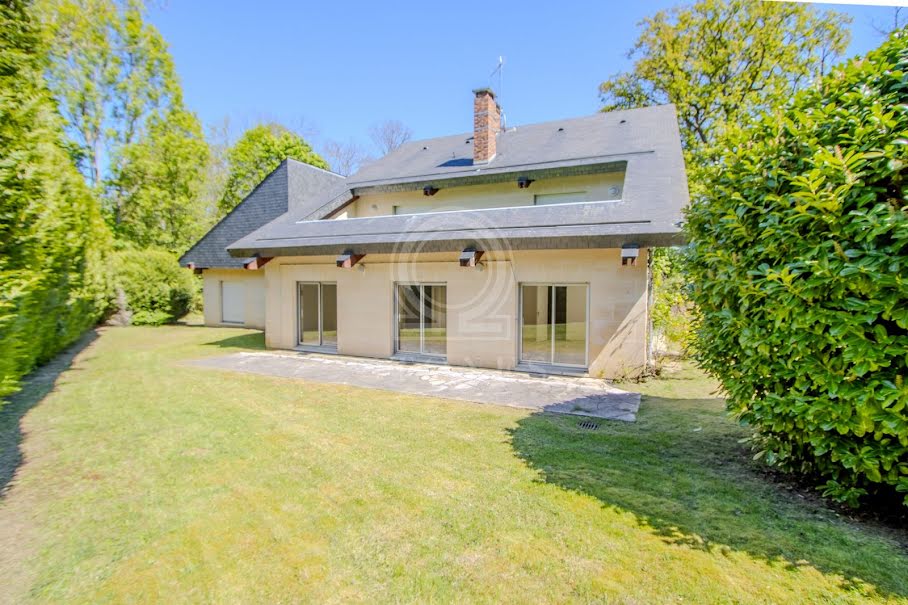 Vente maison 5 pièces 318 m² à Rueil-Malmaison (92500), 1 980 000 €