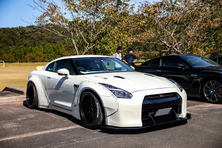 NISSAN GT-RのLB★WORKSに関するカスタム事例の投稿画像1枚目
