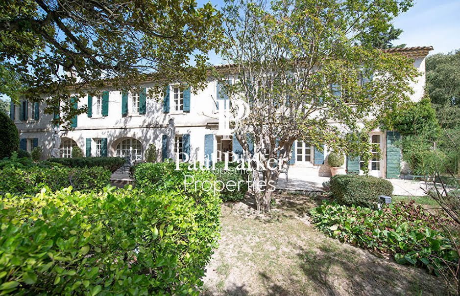 Vente propriété 12 pièces 530 m² à Saint-Rémy-de-Provence (13210), 2 990 000 €