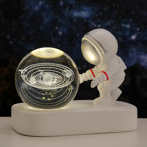 Solar System Natural Light