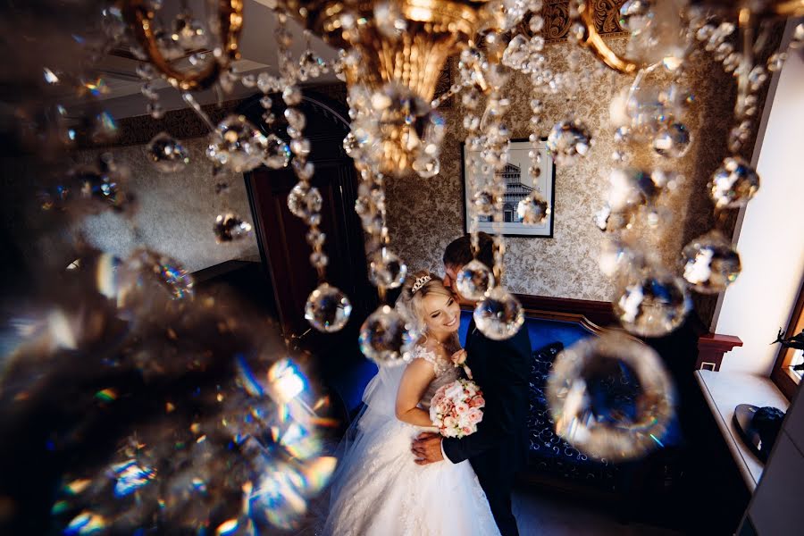 Fotografo di matrimoni Makovey Dmitro (makovey). Foto del 8 aprile 2018