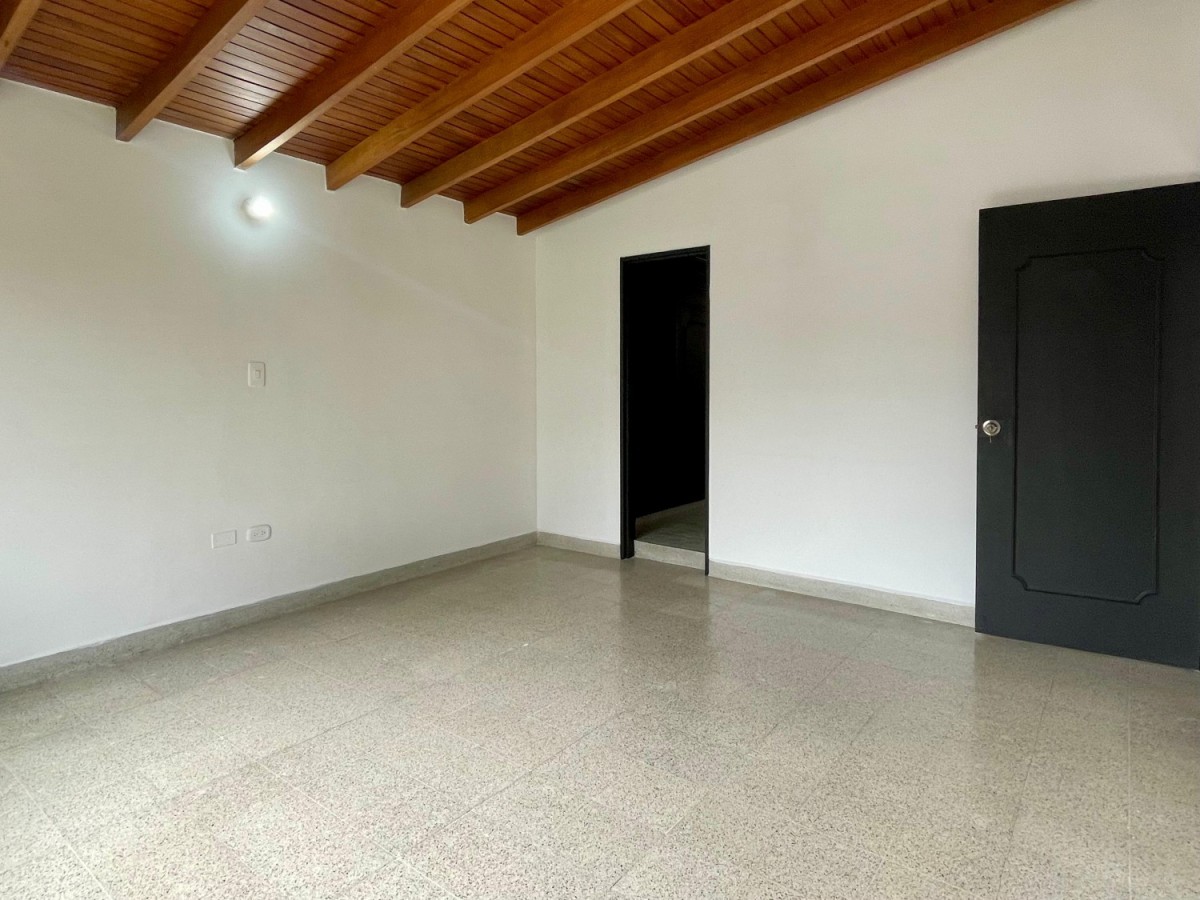 Casas para Arriendo en Laureles