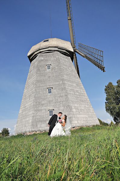 Wedding photographer Aleks Aleks (alexmfoto). Photo of 7 April 2014