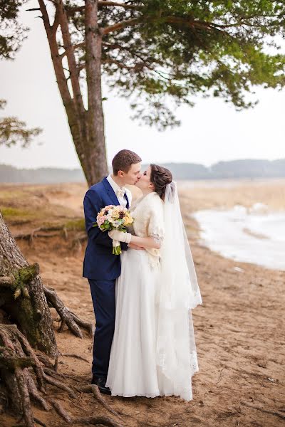 Fotógrafo de casamento Ekaterina Pavlova (ekaterinapavlova). Foto de 9 de abril 2017