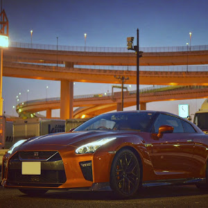 NISSAN GT-R R35