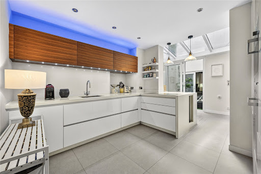 Apartment 3