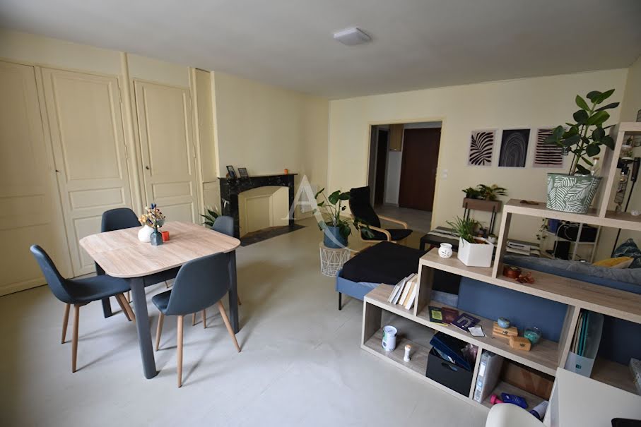 Vente appartement 2 pièces 61.4 m² à Laval (53000), 135 000 €