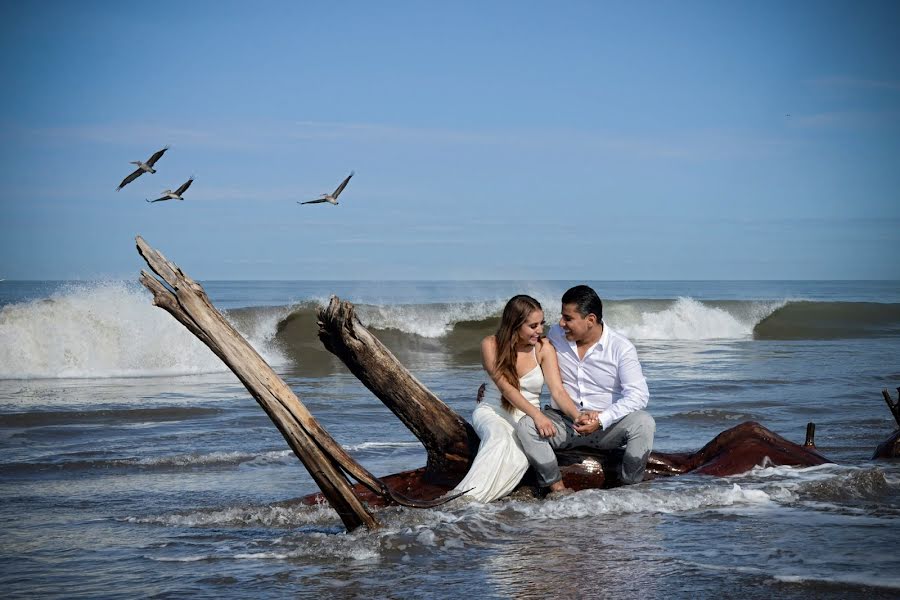 Fotógrafo de bodas David Casa (imagenalterna). Foto del 17 de marzo 2023