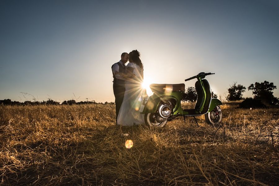 Wedding photographer Marios Kourouniotis (marioskourounio). Photo of 10 July 2016