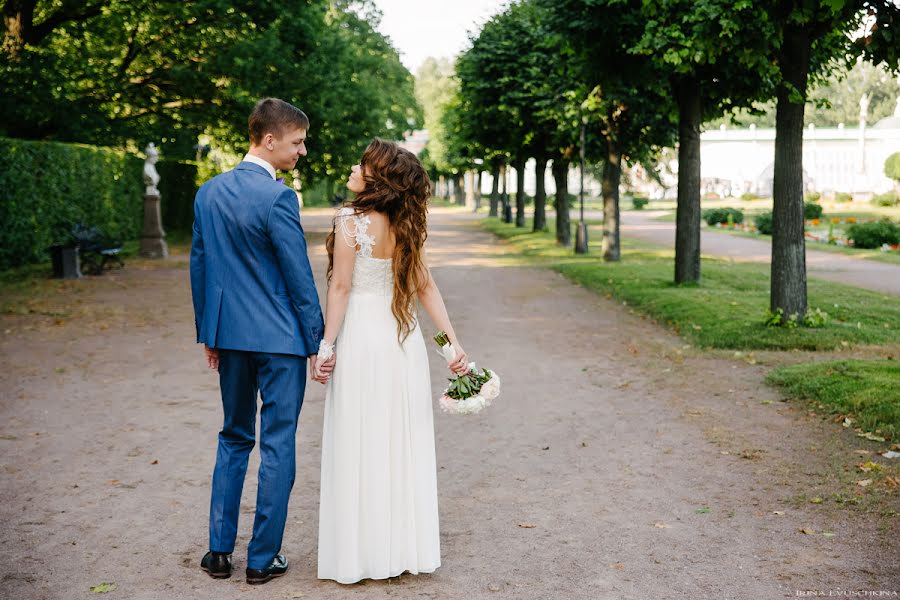 Photographe de mariage Irina Evushkina (irisinka). Photo du 21 janvier 2016