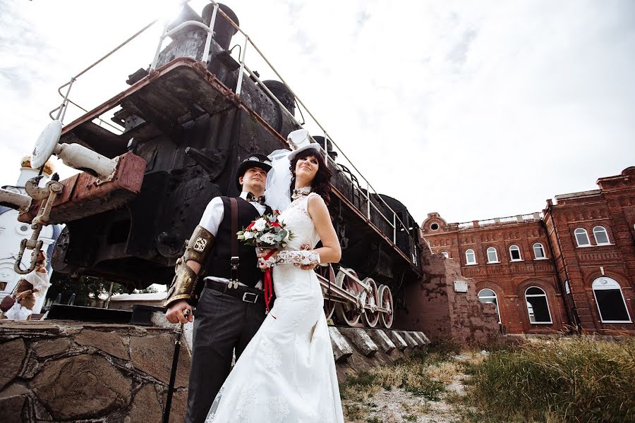 Fotógrafo de casamento Vladimir Karamyshev (karamvi). Foto de 2 de setembro 2018