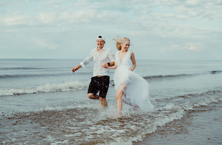 Fotógrafo de casamento Vilnis Slūka (vilnissluka). Foto de 29 de dezembro 2018