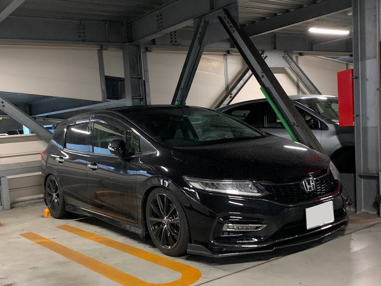 ジェイドのHYBRID RS・好きなフレグランスに関するカスタム事例の投稿画像2枚目