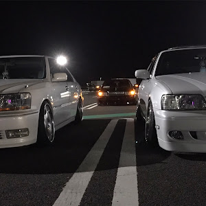 グロリア Y33型