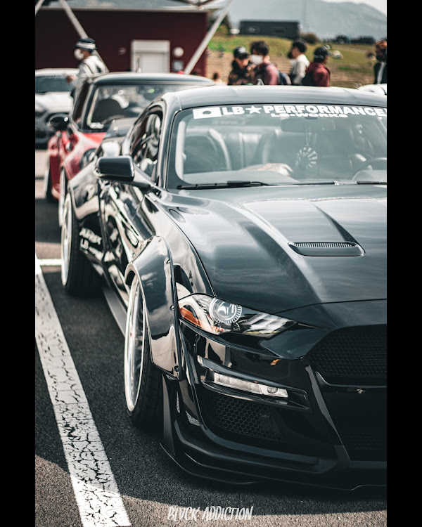 カムリのモーターファンフェスタ2023・2022 RAYS FAN MEETING・沢すみれ・RAYS・LIBERTYWALKに関するカスタム事例の投稿画像9枚目