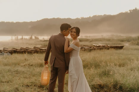 Fotógrafo de casamento Juniver Alexanto (warnaproject). Foto de 9 de abril