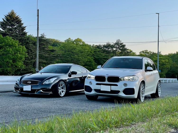 スカイラインクーペのはじめまして。初投稿です。・榛名山ドライブ・＃CKV36・X5 F15・友人とコラボに関するカスタム事例の投稿画像3枚目