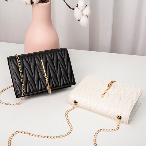 Title 7, Womens Crossbody Small Square Bag V Pattern Pl...