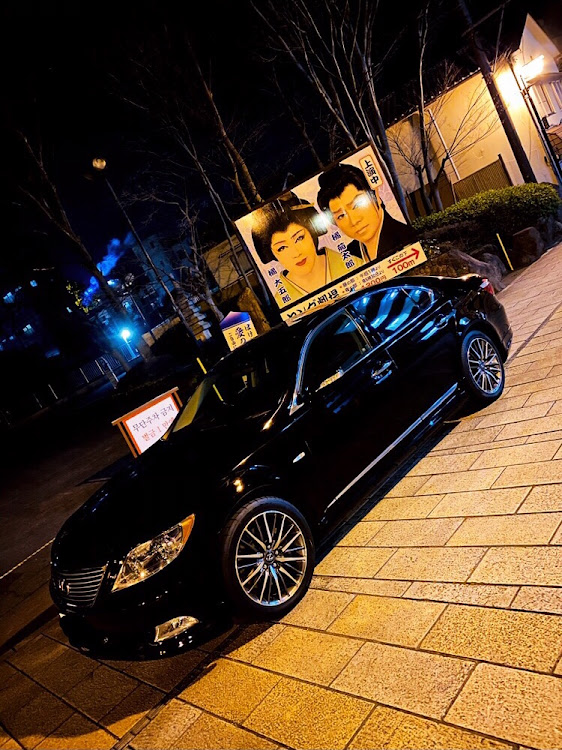 LSのLexus・LS460・大分・闇の帝王に関するカスタム事例の投稿画像3枚目