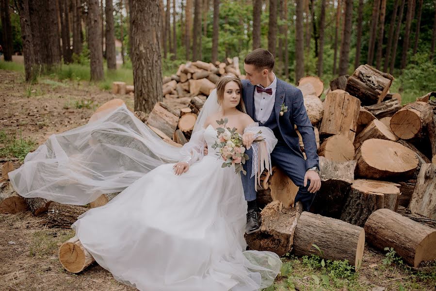 Bryllupsfotograf Ulyana Titova (titovaulyana). Foto fra november 3 2021