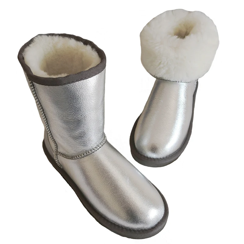 Waterproof sheepskin and fur snow boots. Stay warm and dry in these winter boots, perfect for snowy and cold conditions.