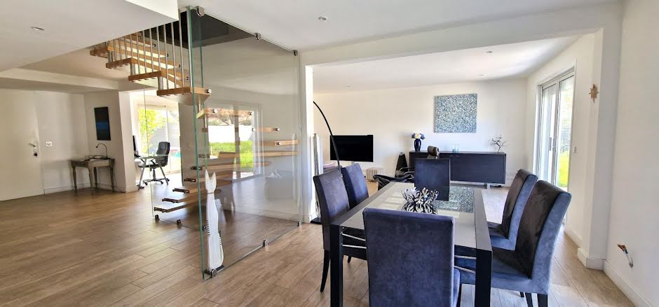 Vente maison 5 pièces 160 m² à Caissargues (30132), 421 000 €