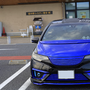 フィット GP5
